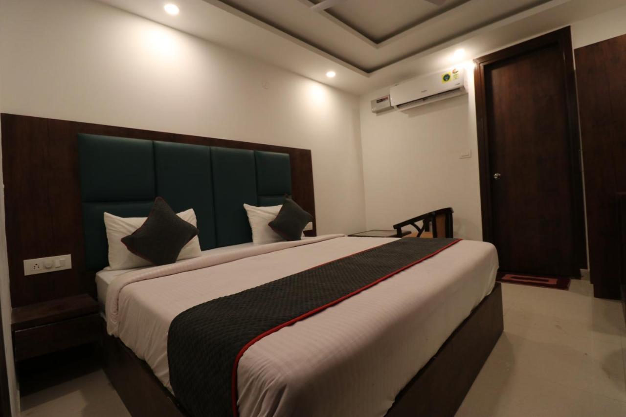 Hotel Krone A Family Hotel Near Igi Airport Delhi نيودلهي المظهر الخارجي الصورة