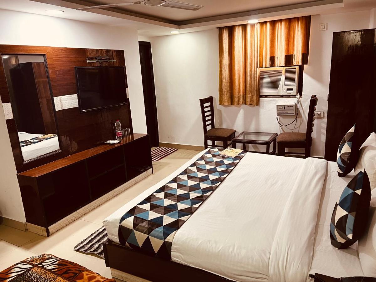 Hotel Krone A Family Hotel Near Igi Airport Delhi نيودلهي المظهر الخارجي الصورة