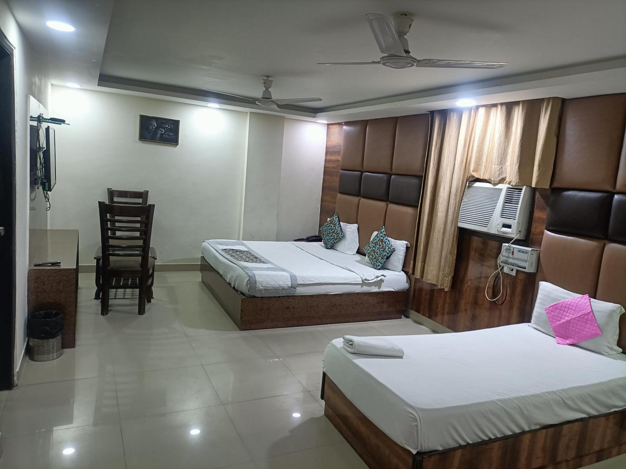 Hotel Krone A Family Hotel Near Igi Airport Delhi نيودلهي المظهر الخارجي الصورة