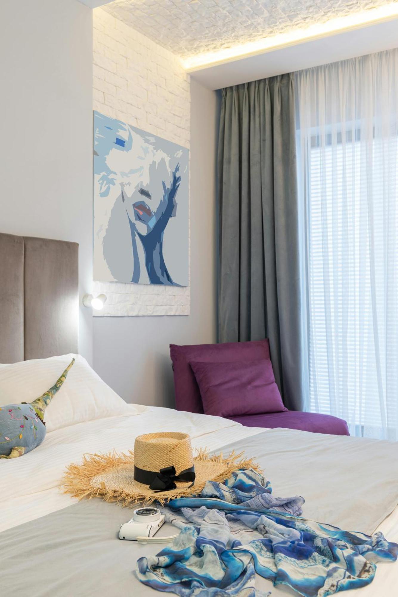 Hotel Krone A Family Hotel Near Igi Airport Delhi نيودلهي المظهر الخارجي الصورة